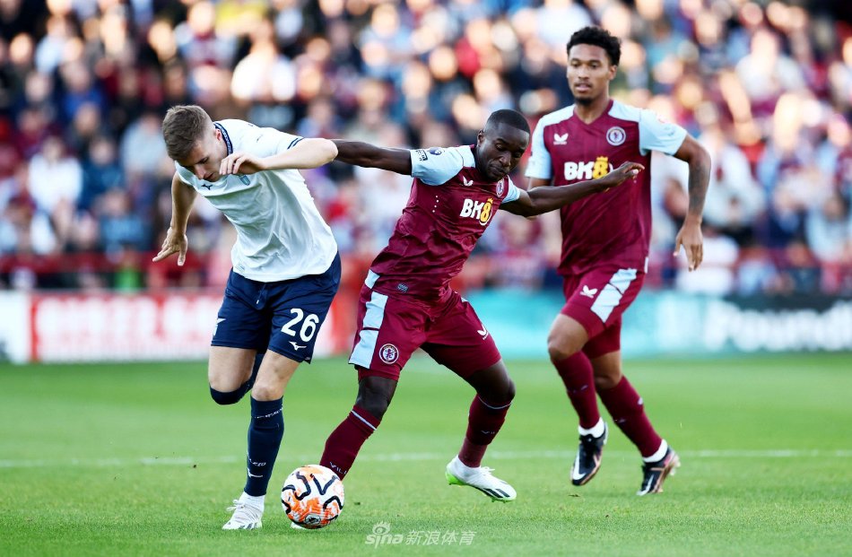 此间的协作 此间的协作