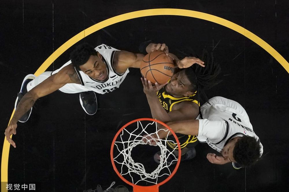 他流连忘返 他流连忘返